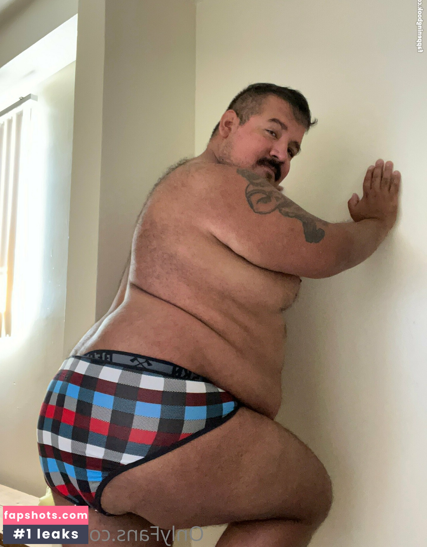 chub-t Nahé úniky fotek pouze od fanoušků #13 - Fapshots