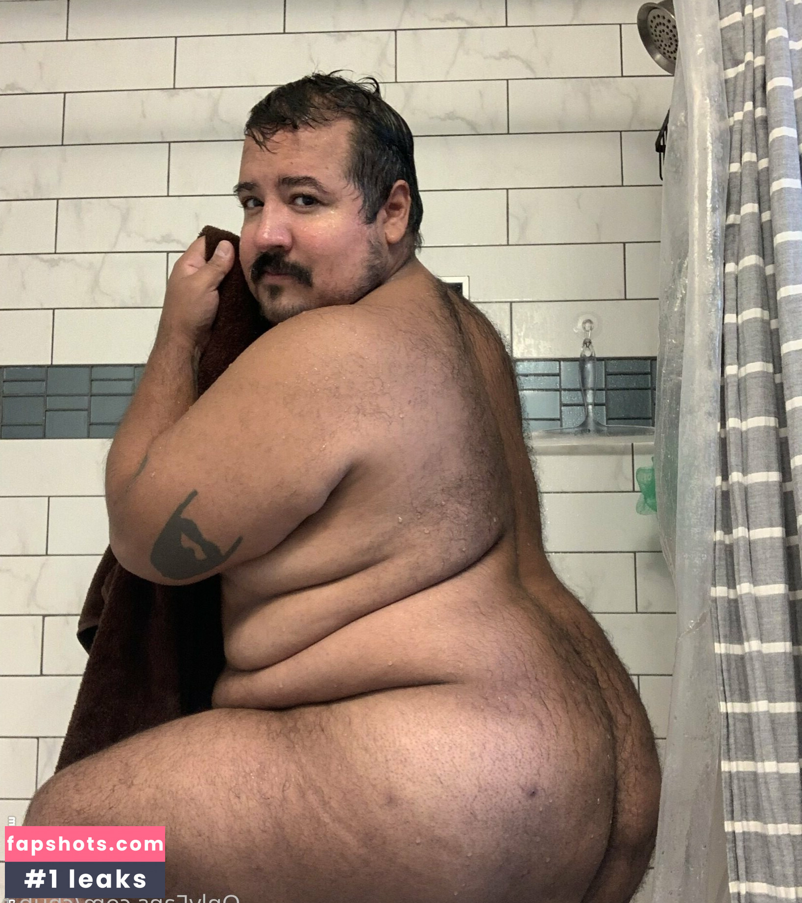 chub-t Nahé úniky fotek pouze od fanoušků #8 - Fapshots