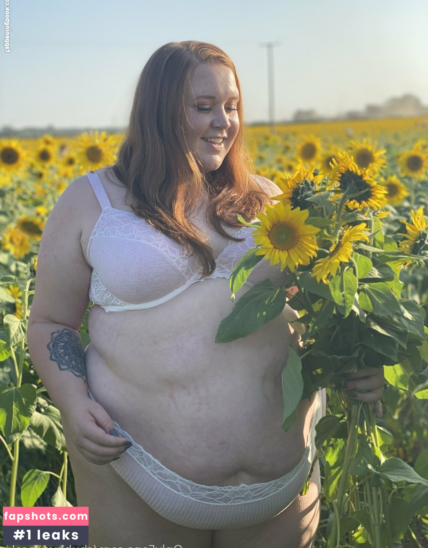 chubbycupcake Nude Leaks OnlyFans Photos #6 - LeakJerk