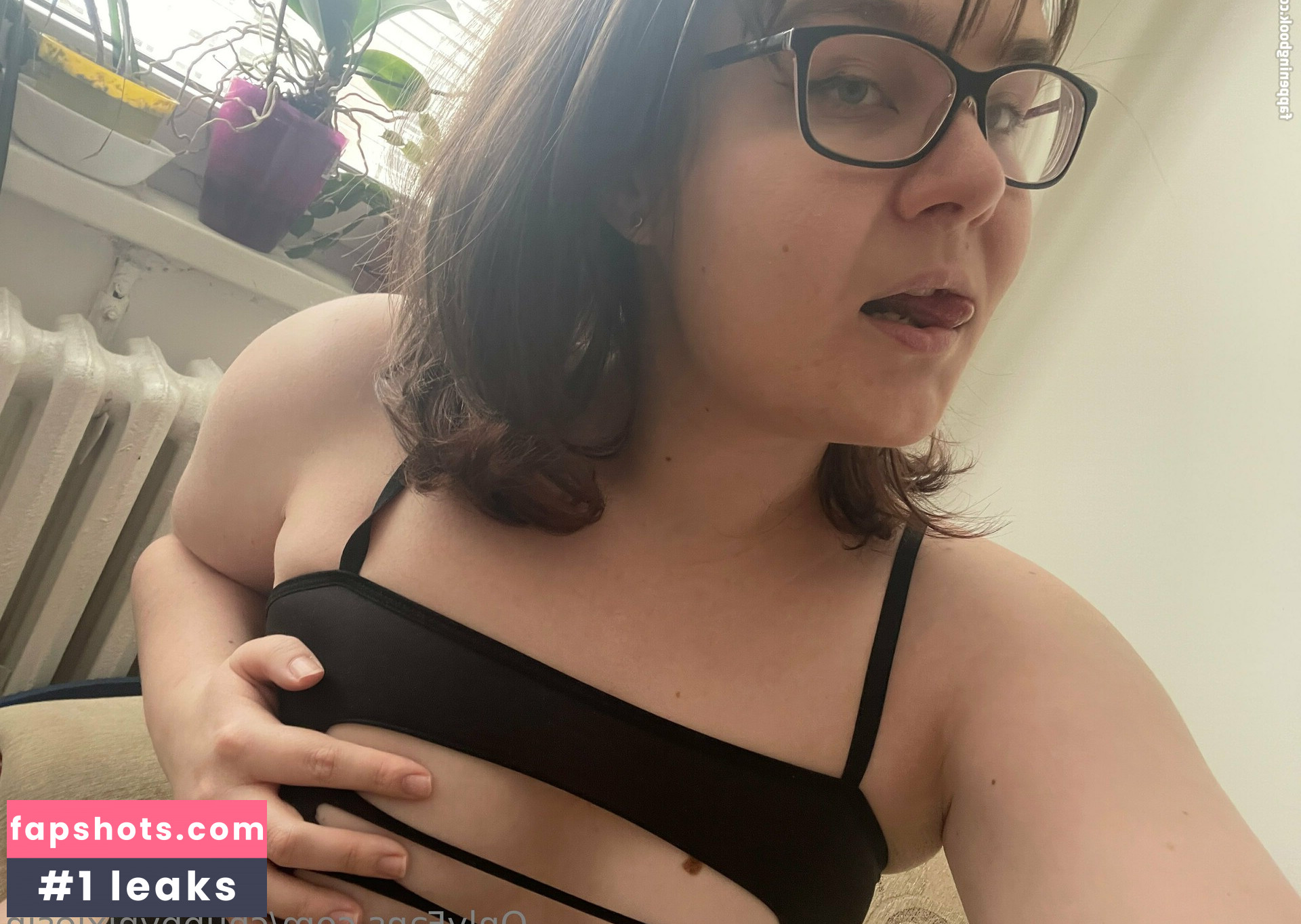 chubbynixiesin gallery photo #18