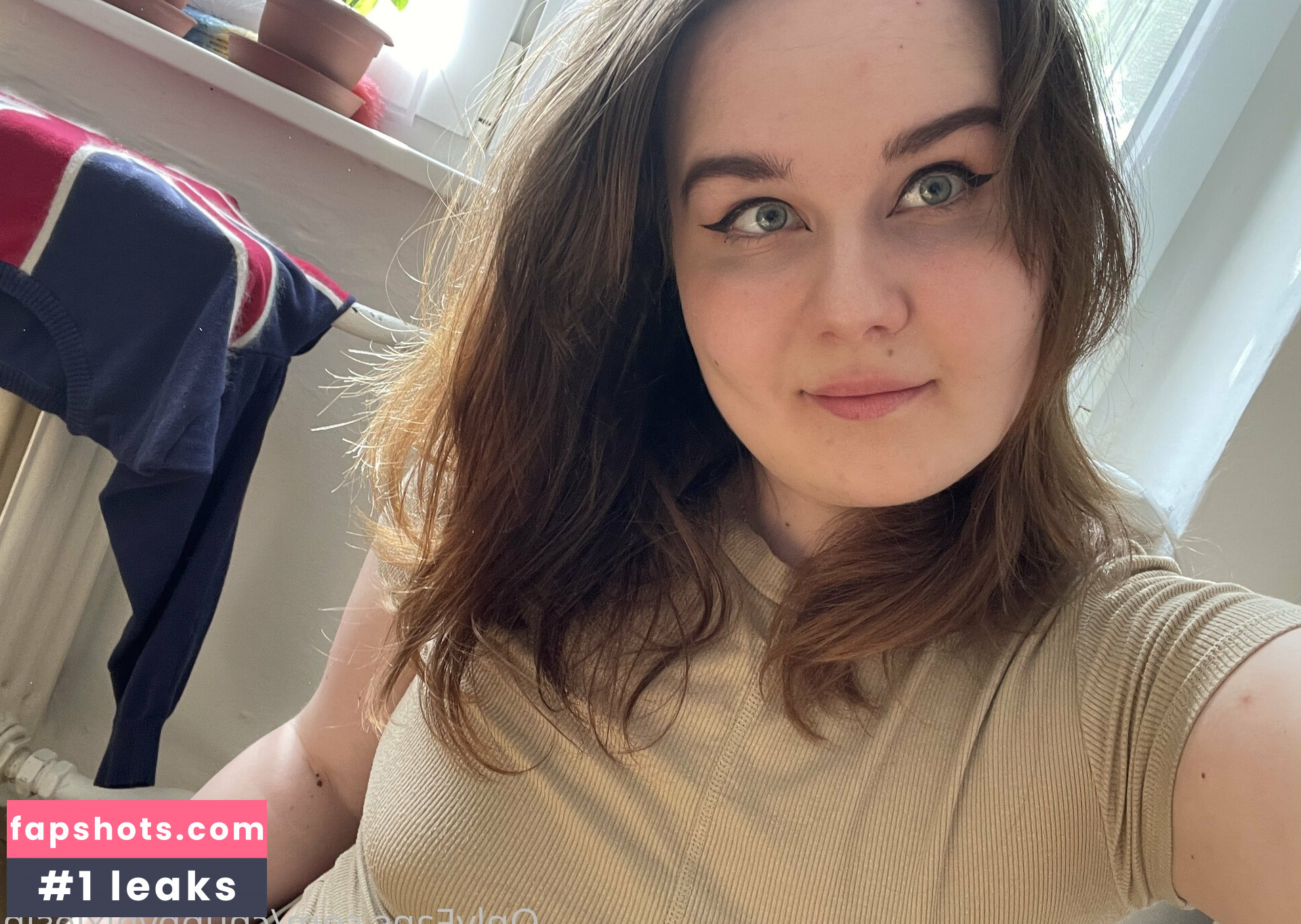 chubbynixiesin gallery photo #22