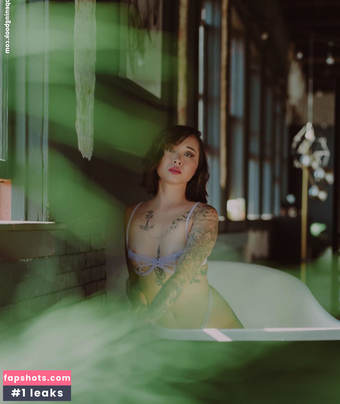 ChunLybia gallery photo #25