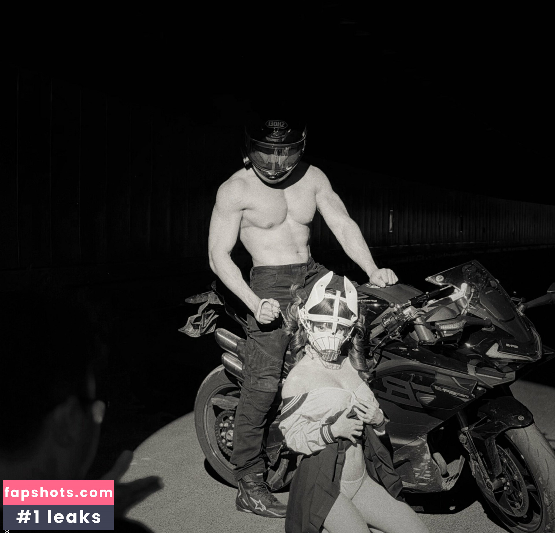 Chunmomo gallery photo #4