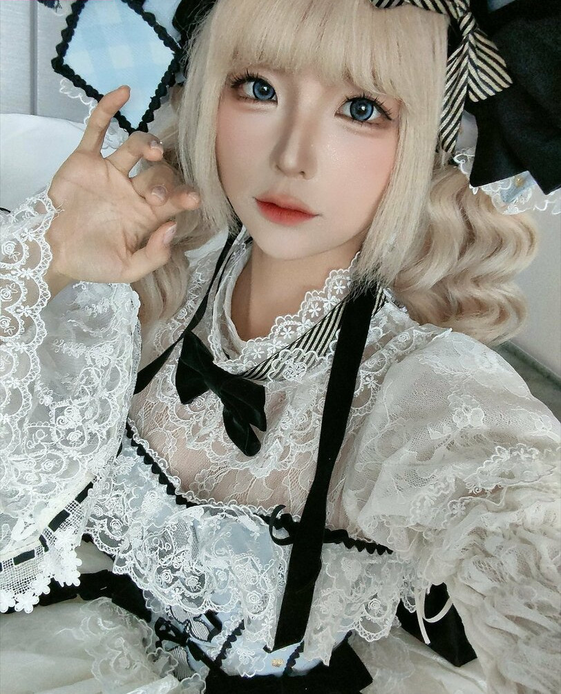 chunmomo gallery photo #1378