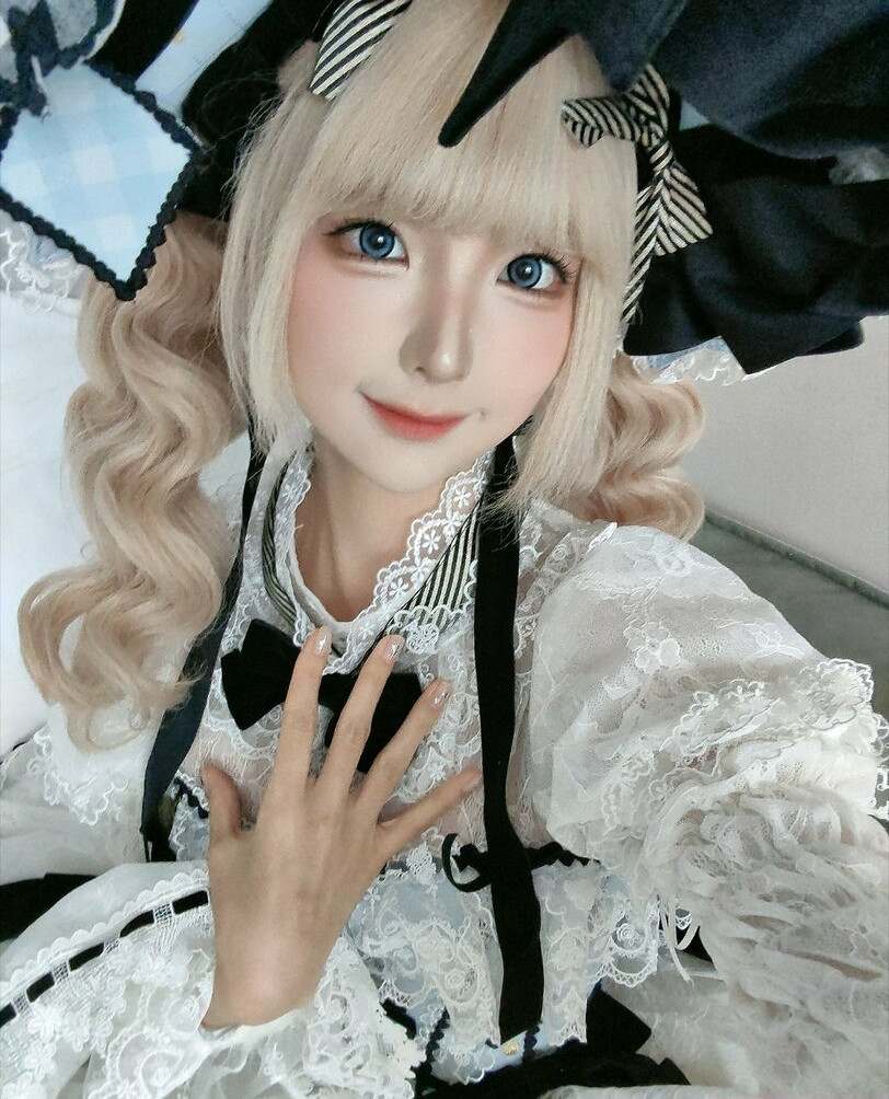 chunmomo gallery photo #1380