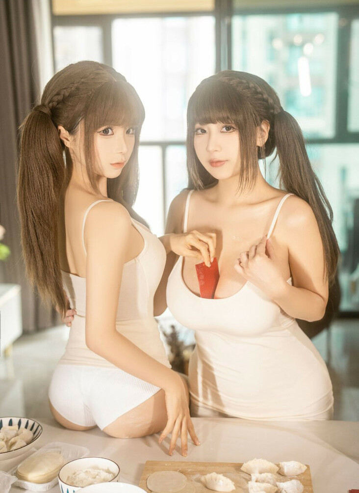 chunmomo gallery photo #976