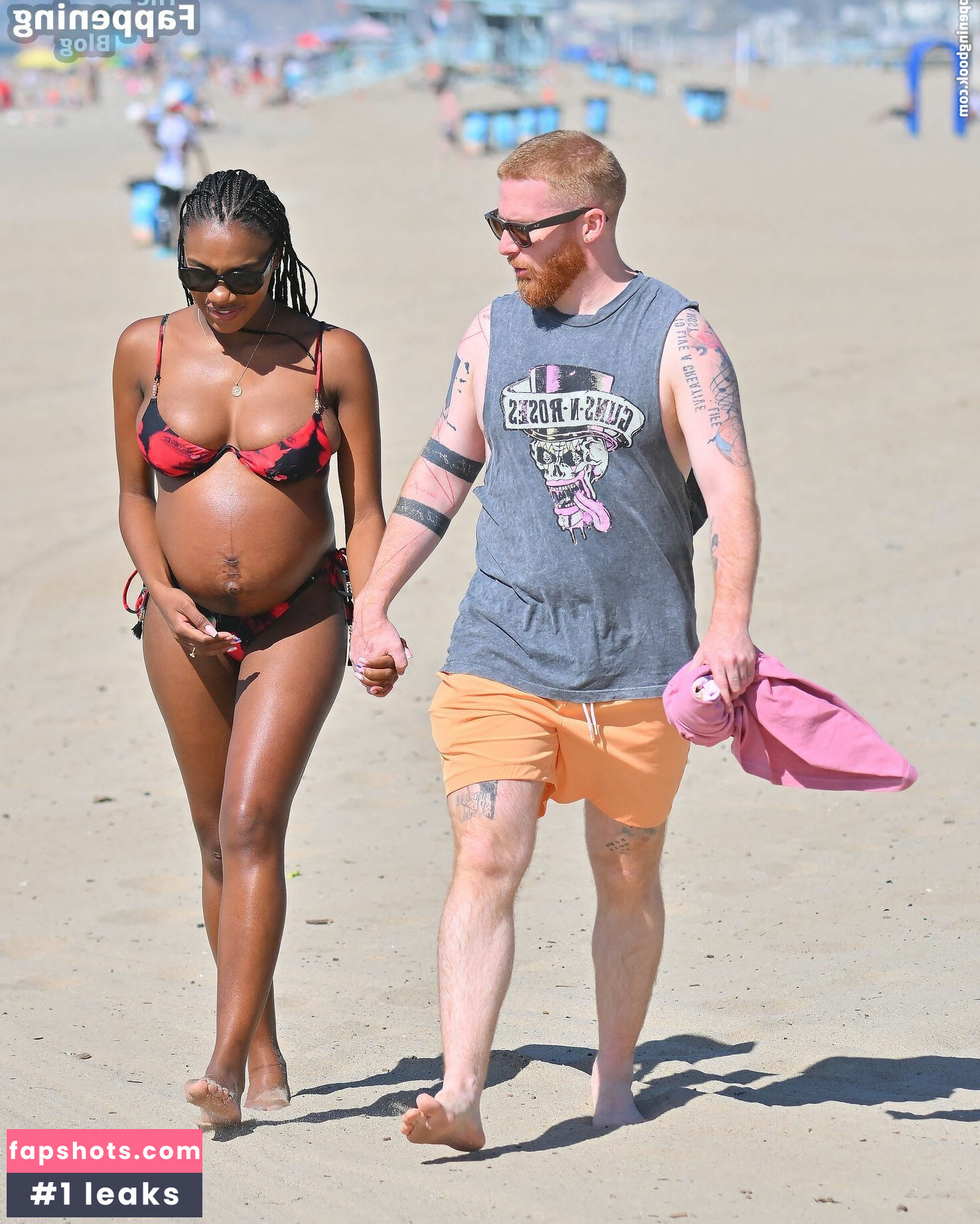 Chyna Mills gallery photo #16