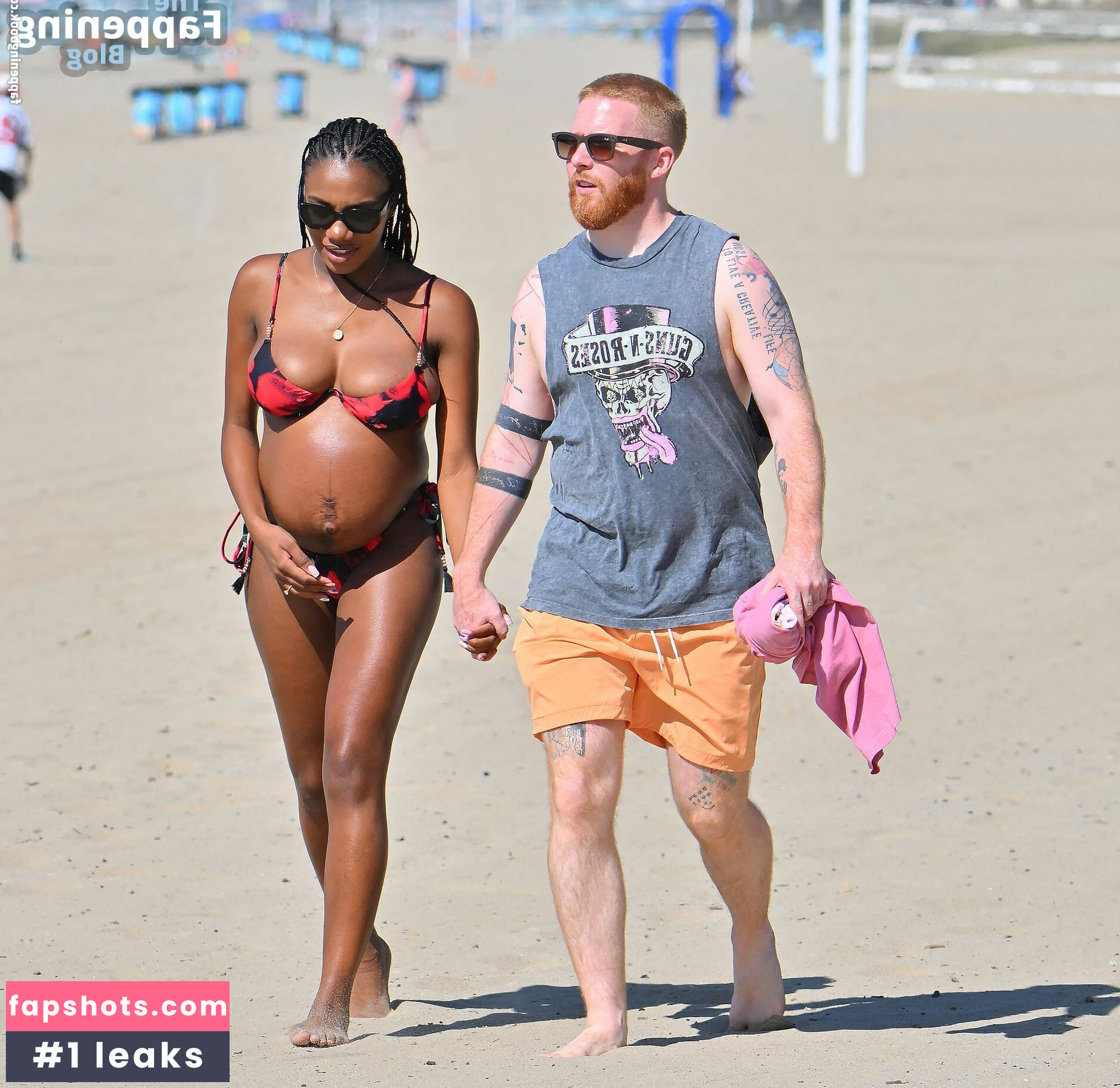 Chyna Mills gallery photo #17