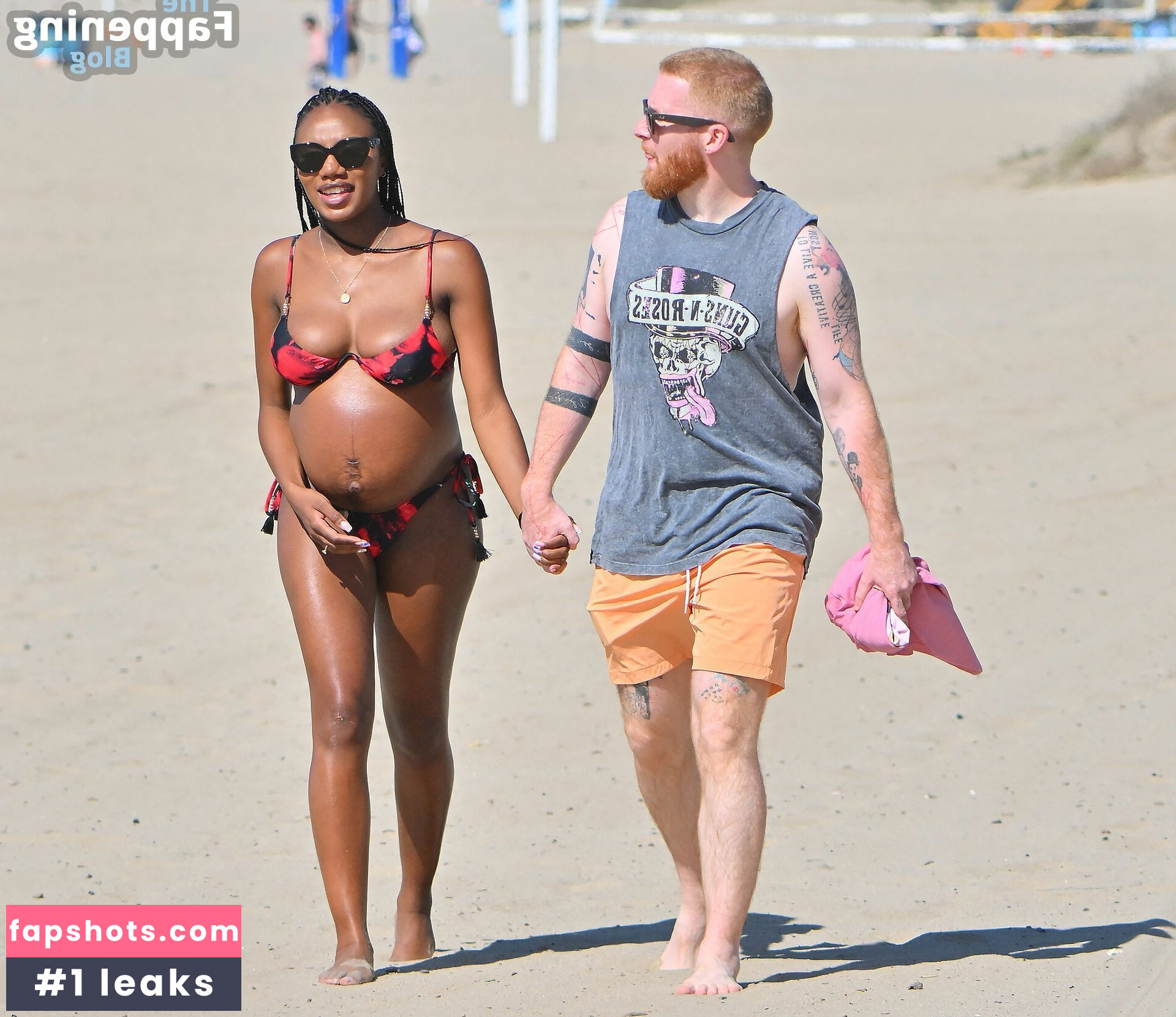 Chyna Mills gallery photo #19