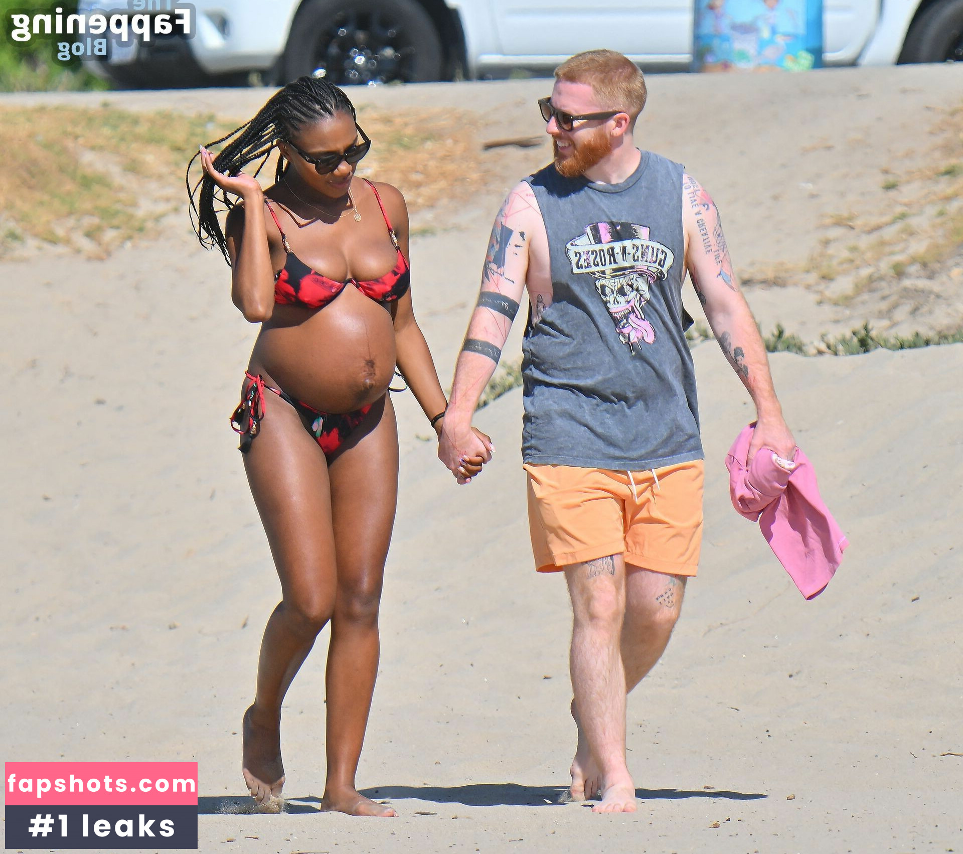 Chyna Mills gallery photo #21