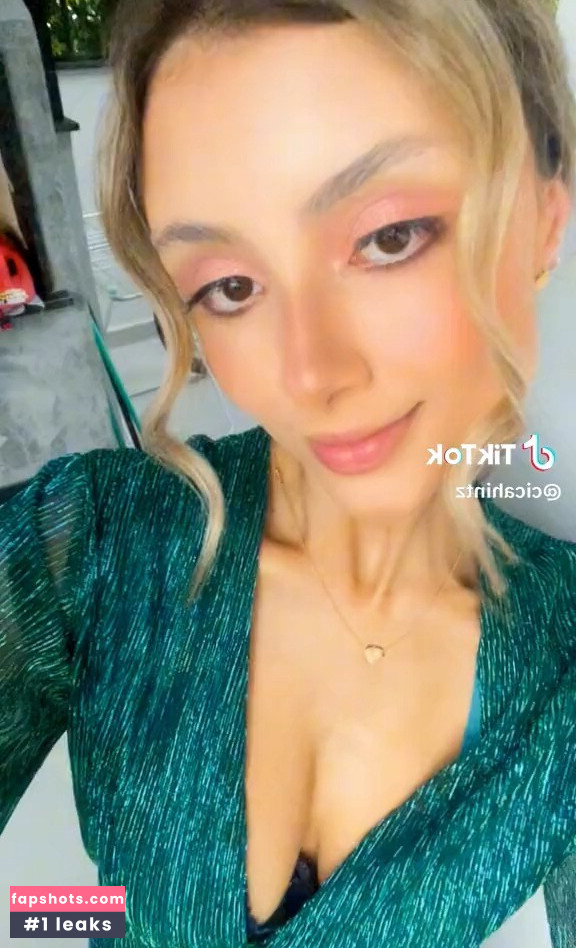 Cica Hintz gallery photo #6