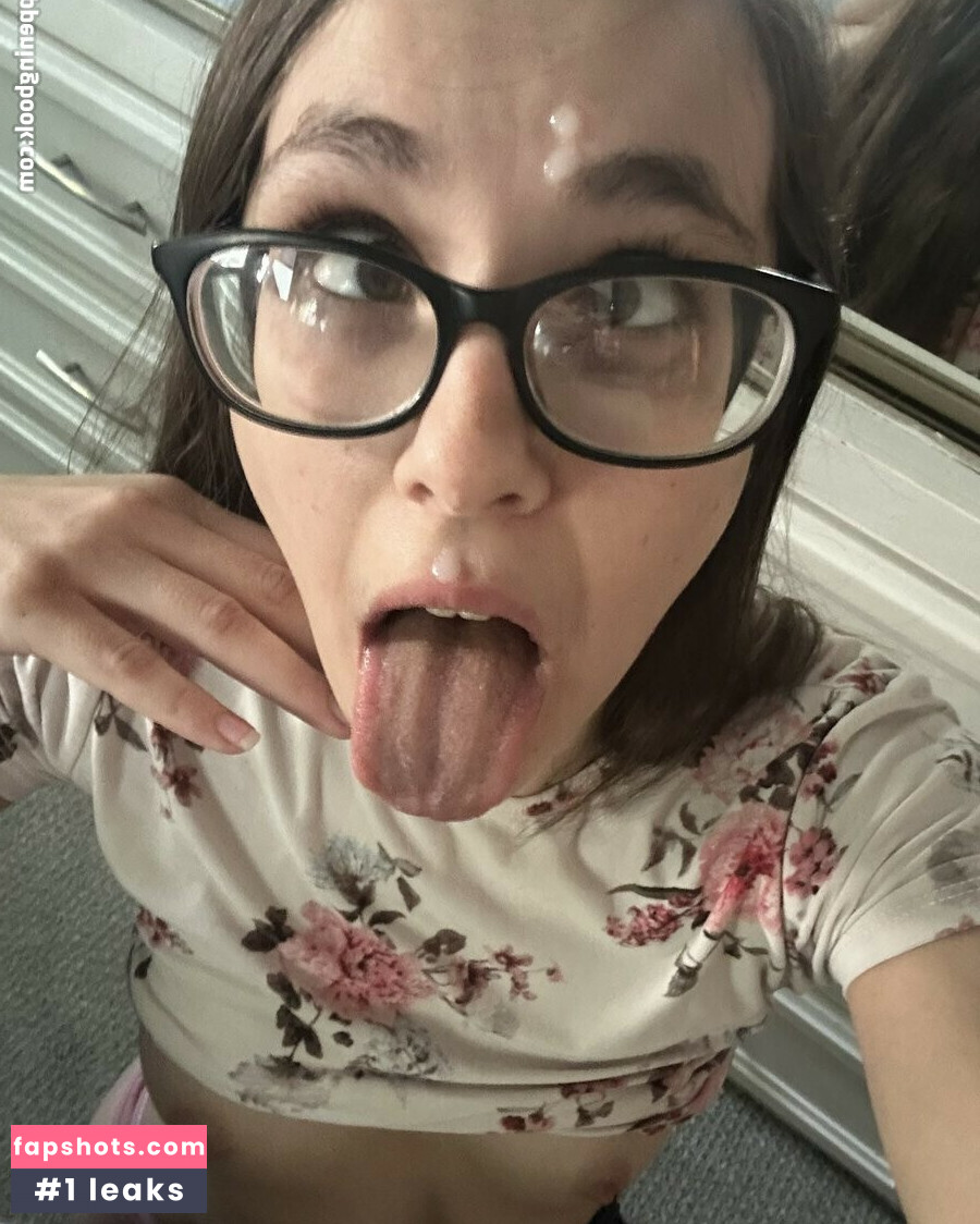 Cici Shellz gallery photo #6