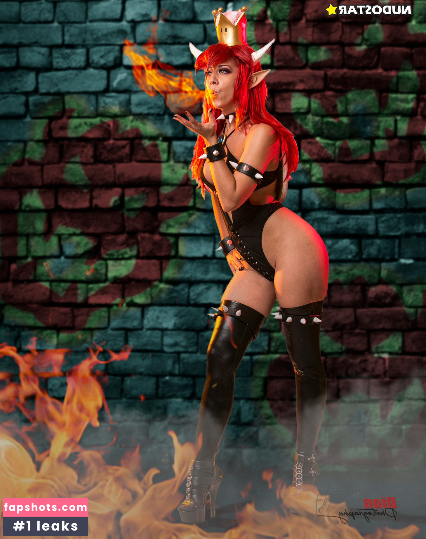 Cindrella Cosplay gallery photo #14