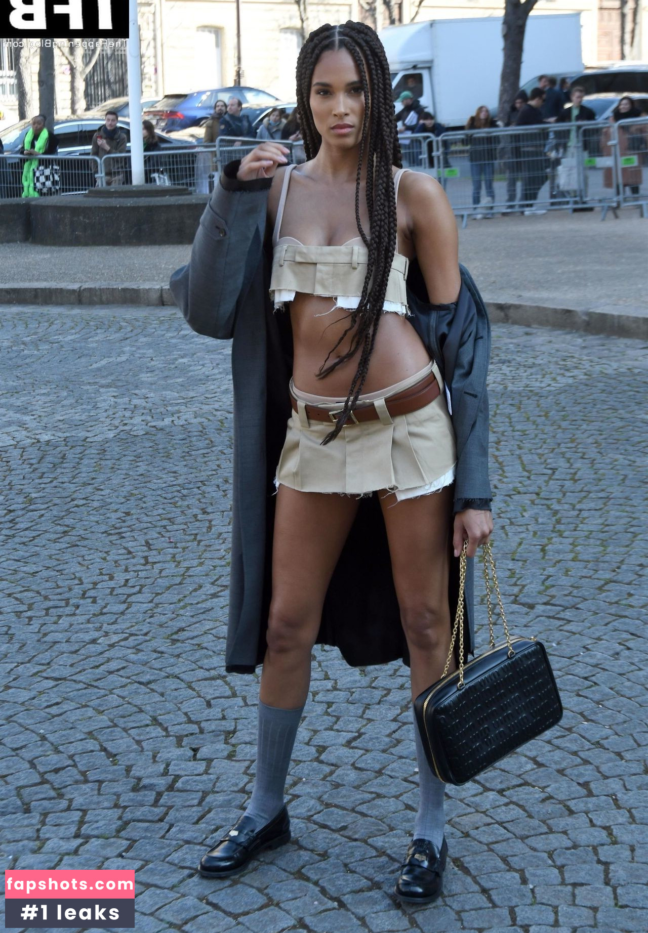 Cindy Bruna gallery photo #122