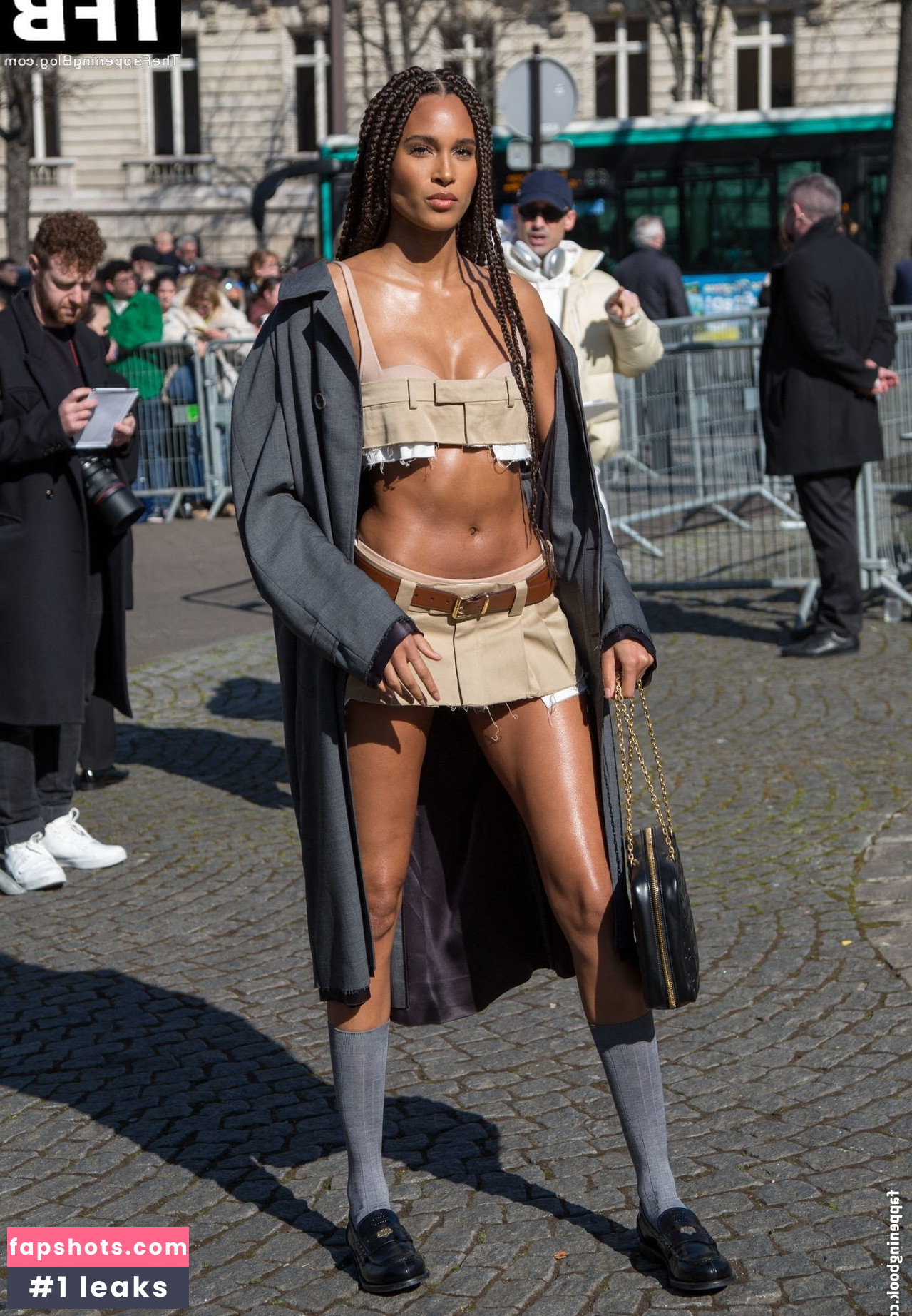 Cindy Bruna gallery photo #148