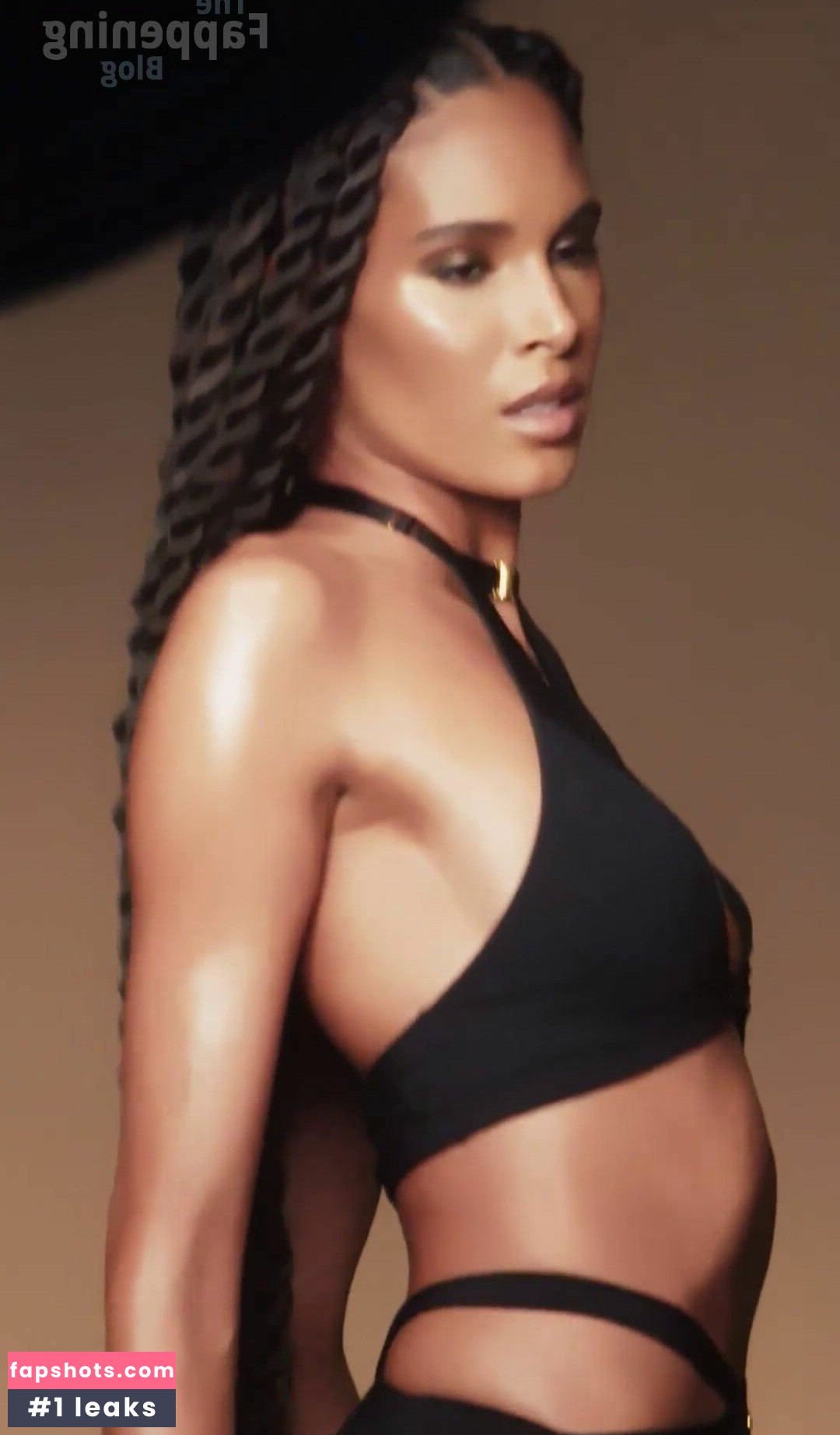 Cindy Bruna gallery photo #18