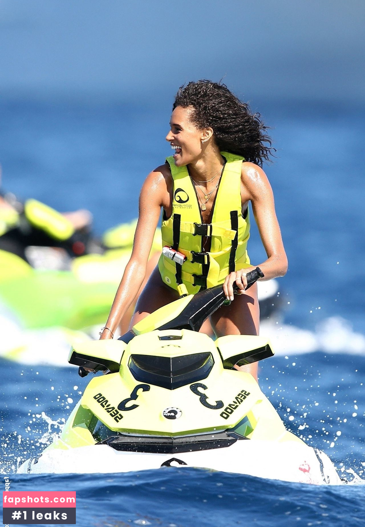 Cindy Bruna gallery photo #241