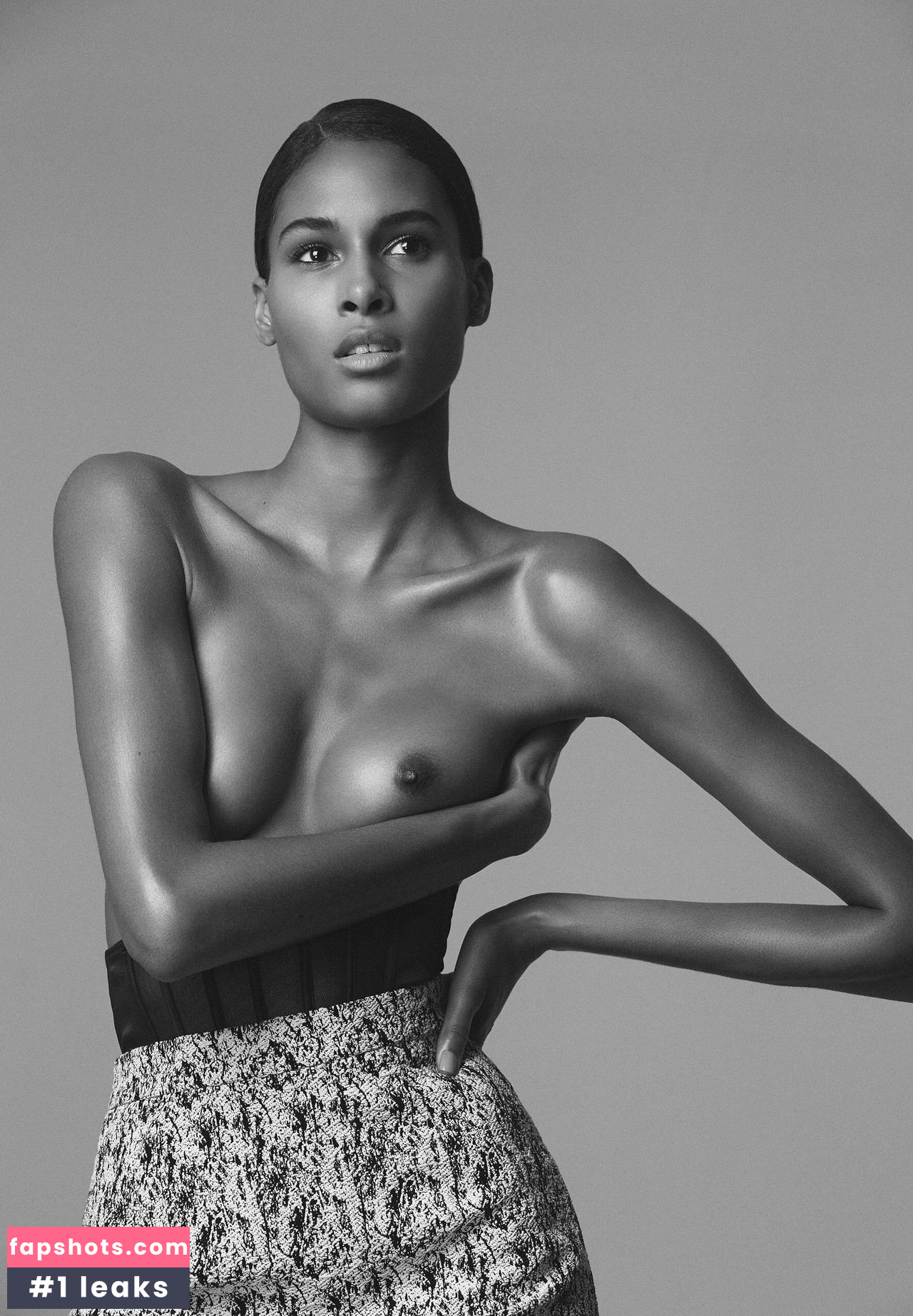 Cindy Bruna gallery photo #353