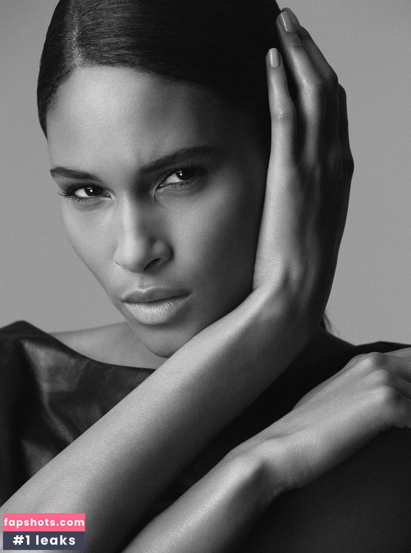 Cindy Bruna gallery photo #359