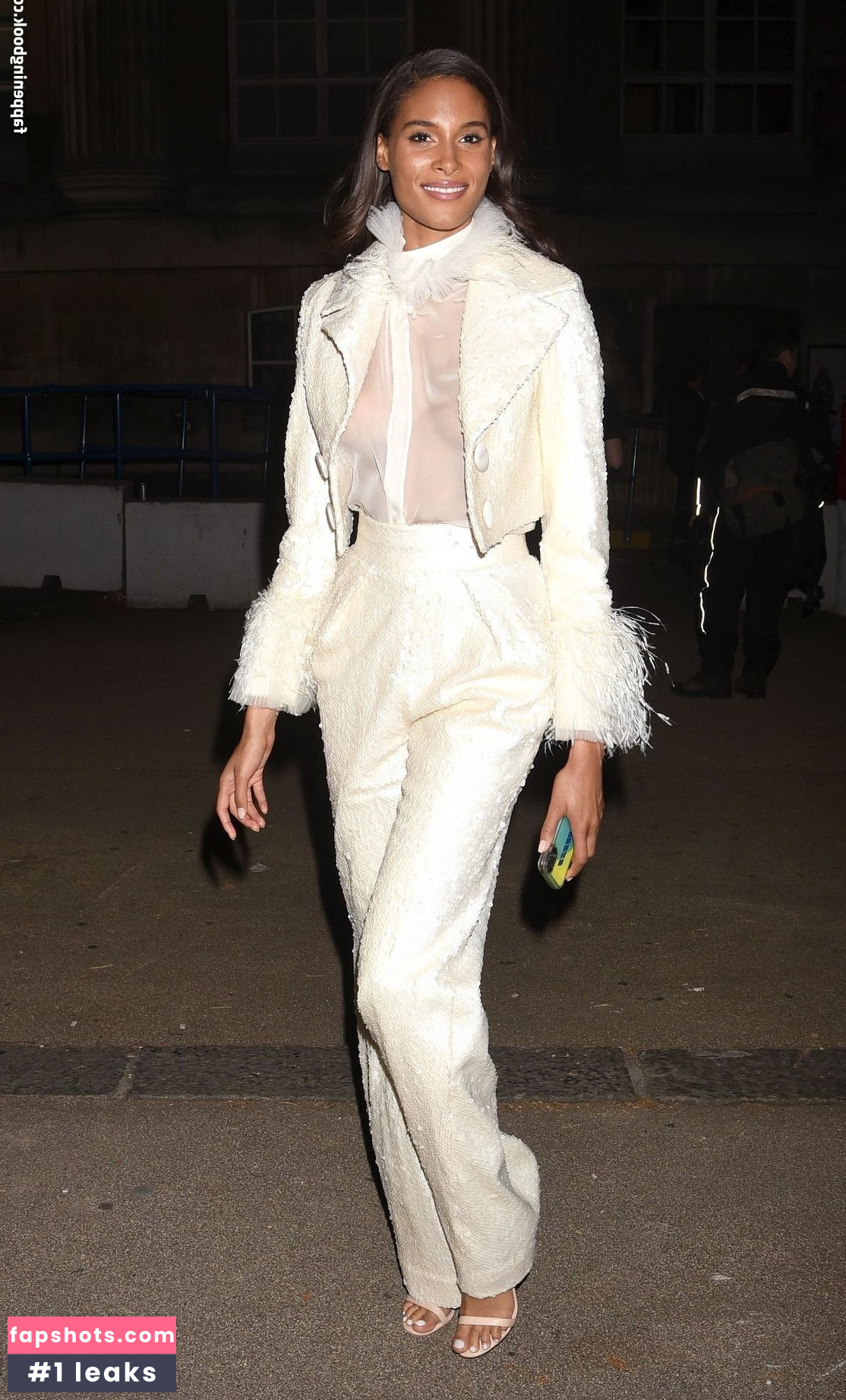 Cindy Bruna gallery photo #413