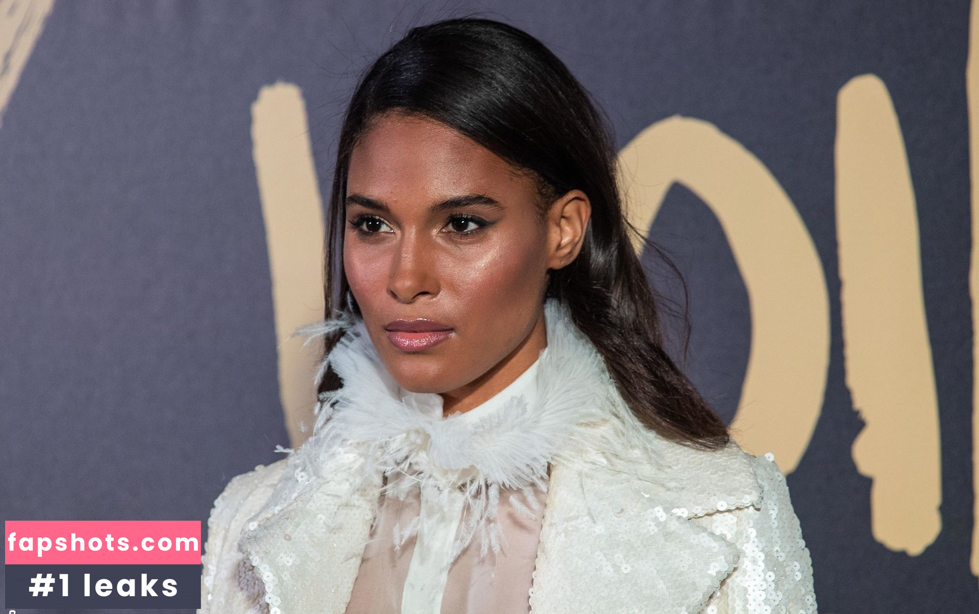 Cindy Bruna gallery photo #434