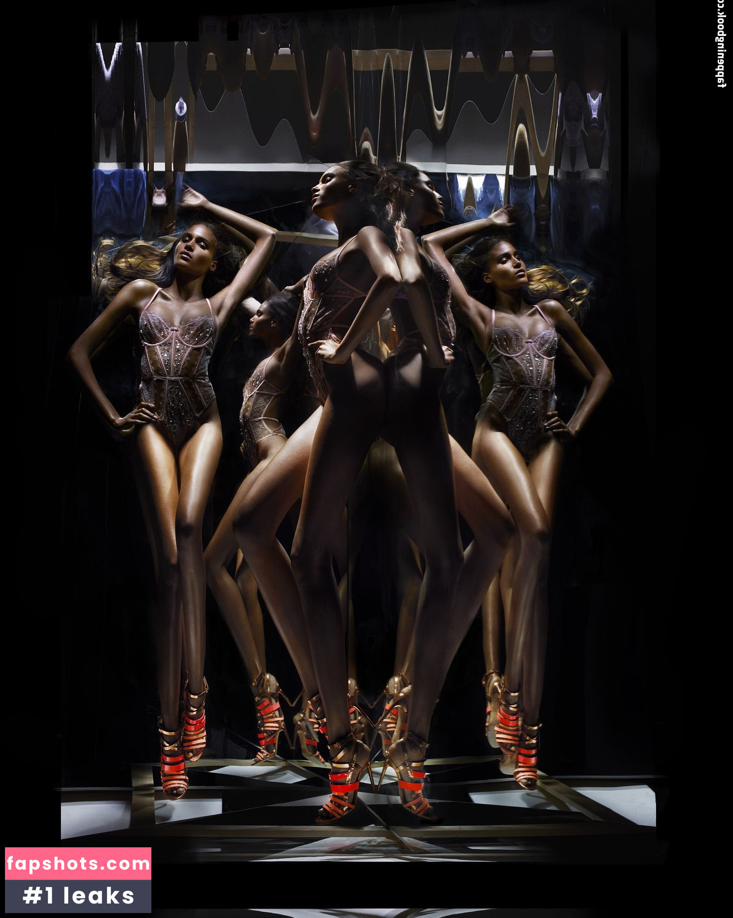 Cindy Bruna gallery photo #494