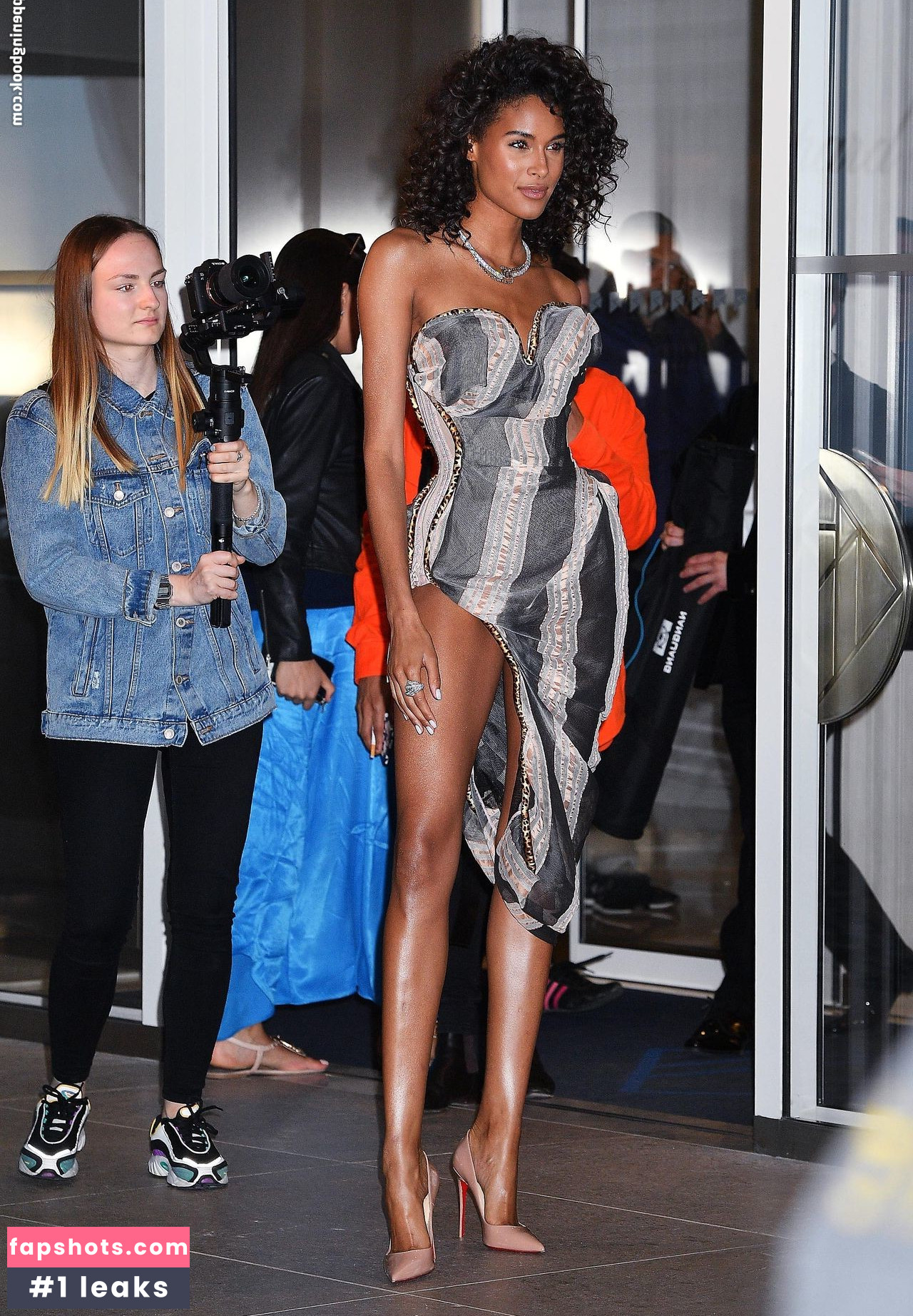 Cindy Bruna gallery photo #510