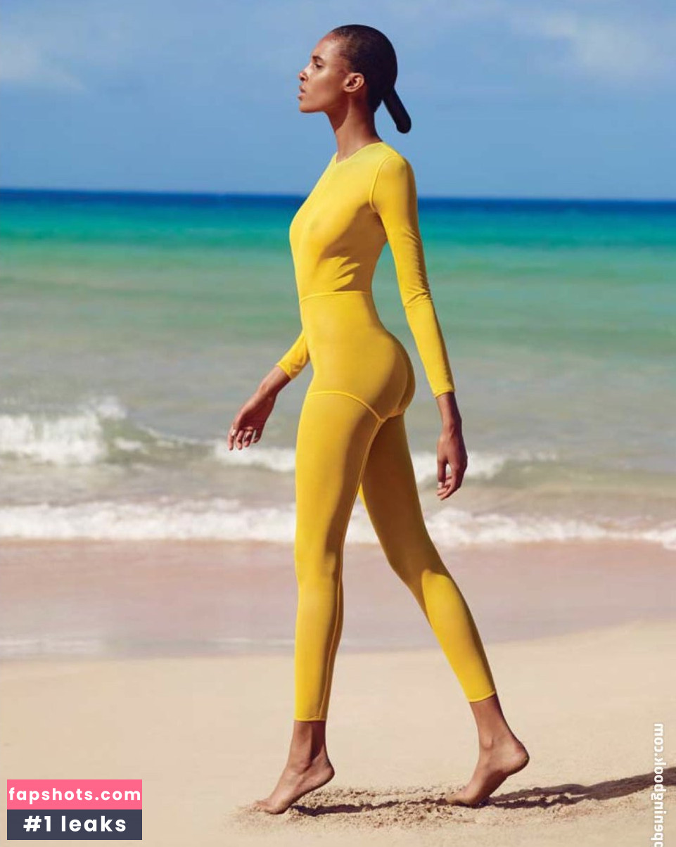 Cindy Bruna gallery photo #534