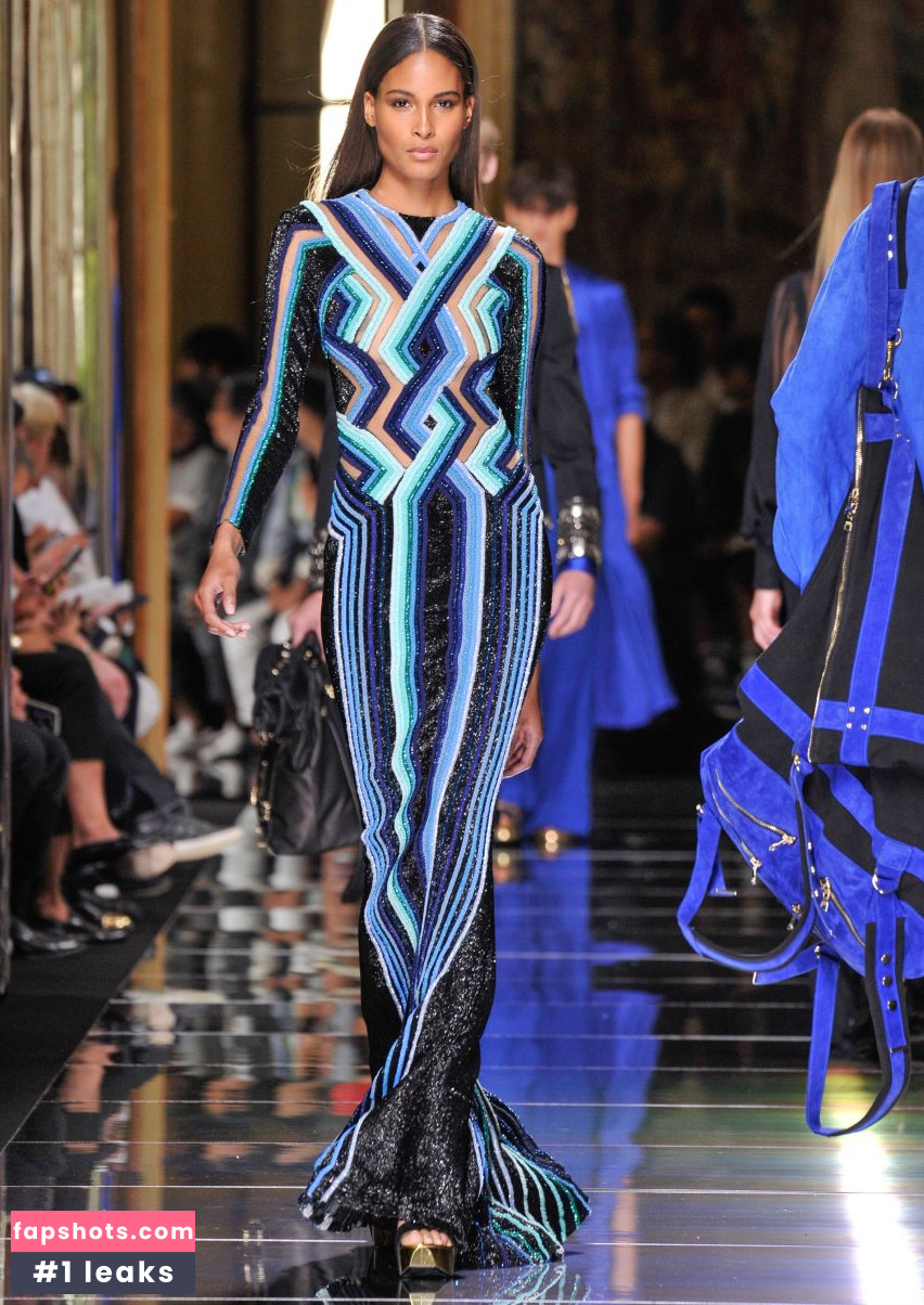 Cindy Bruna gallery photo #543