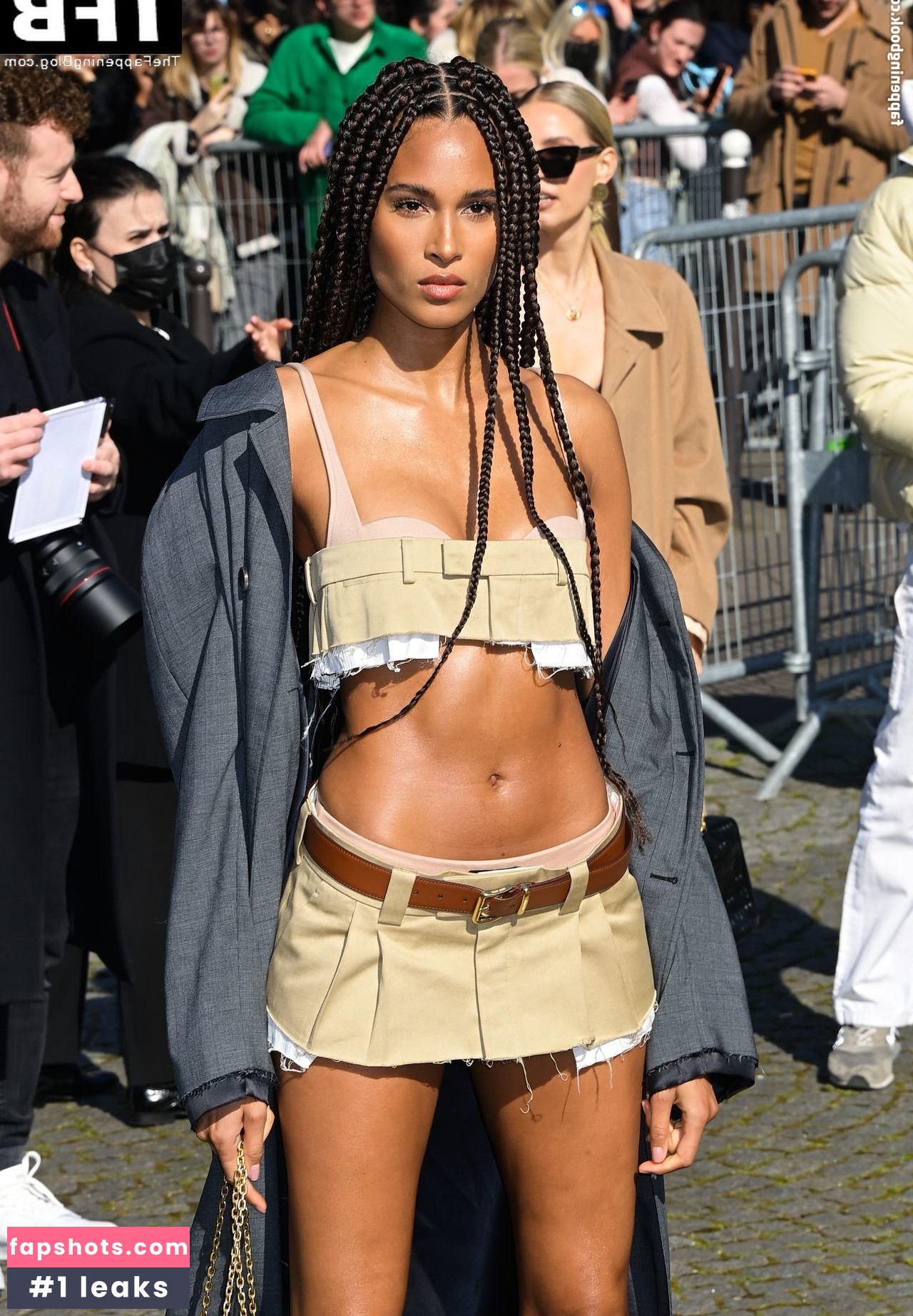 Cindy Bruna gallery photo #76