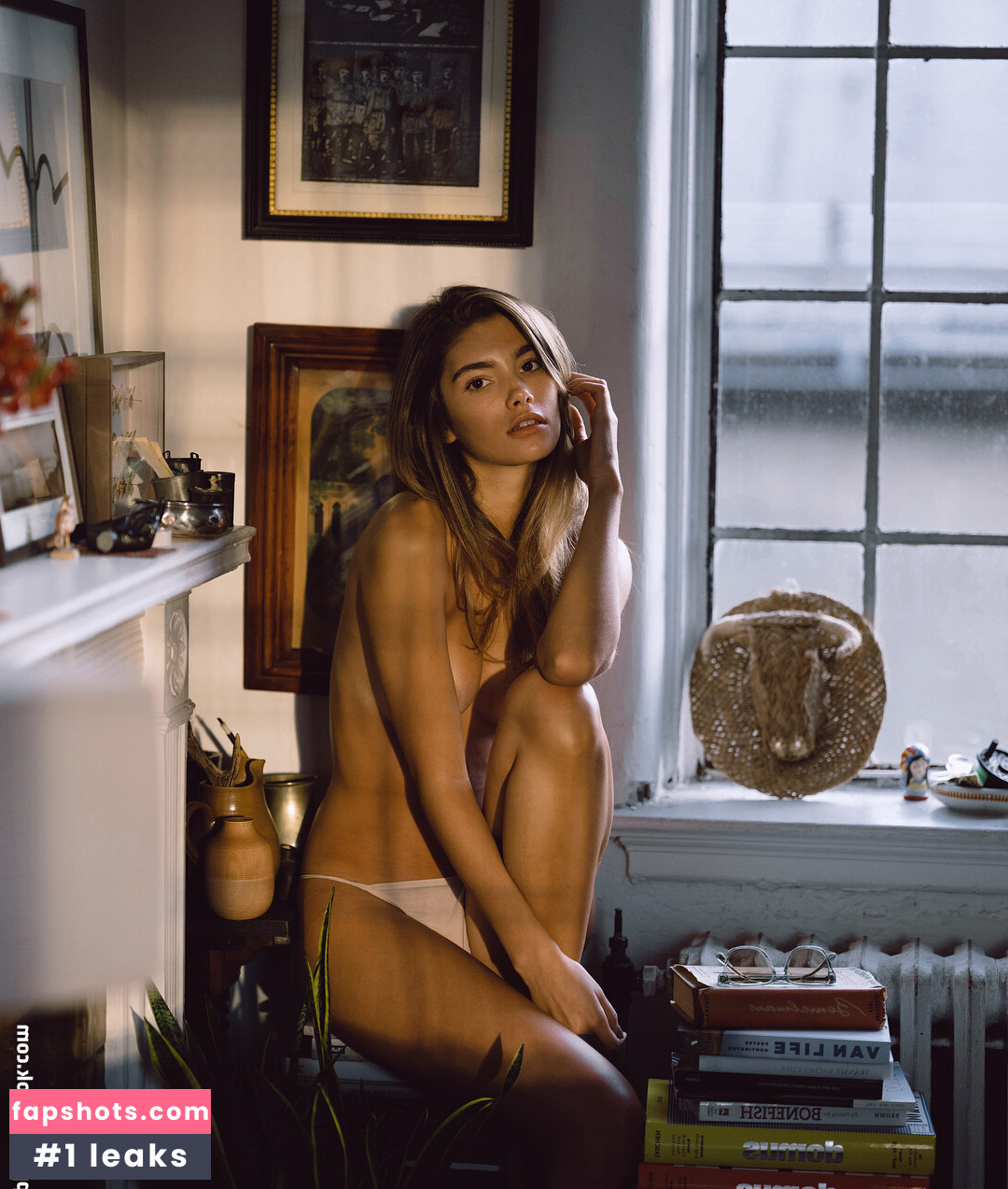 Cindy Mello gallery photo #123