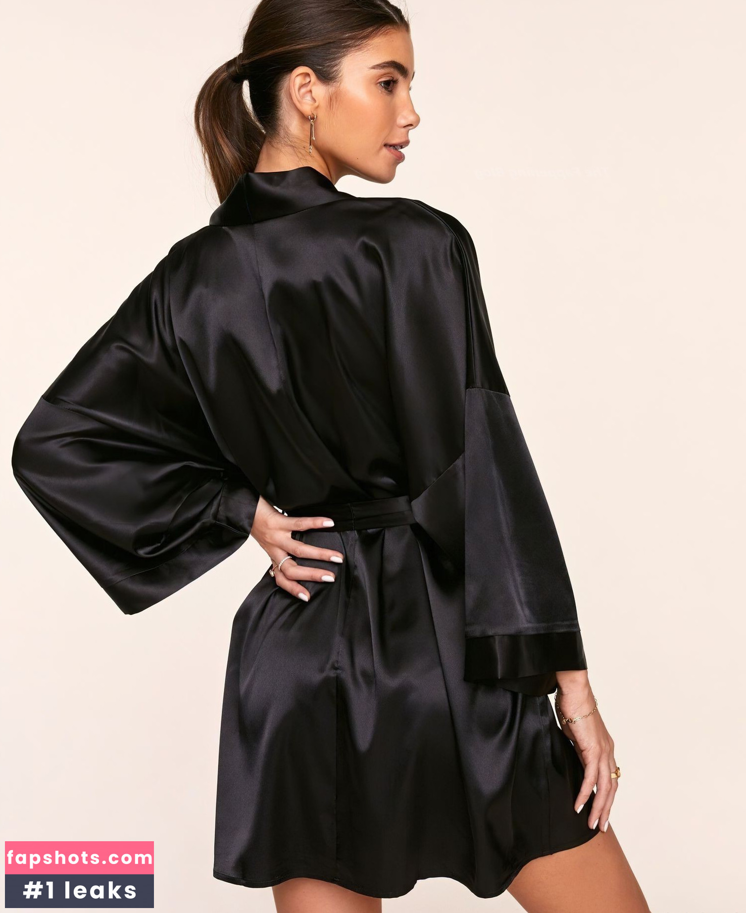 Cindy Mello gallery photo #196