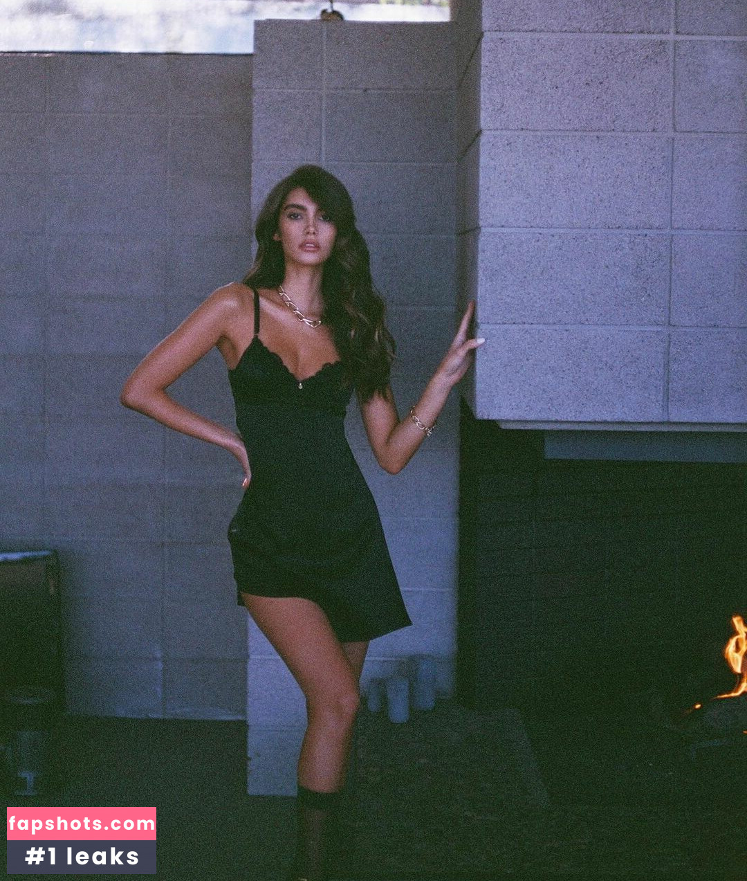 Cindy Mello gallery photo #34