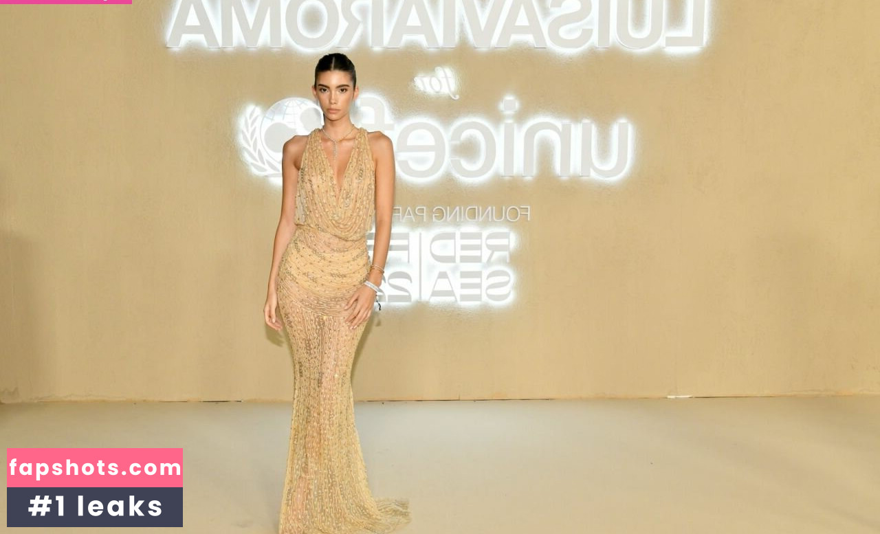 Cindy Mello gallery photo #445