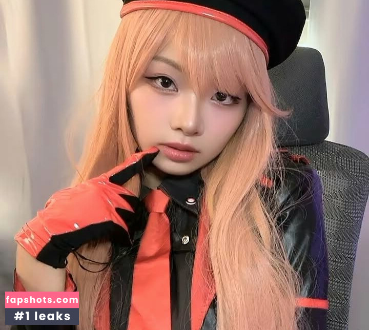 Cindy Phan gallery photo #13