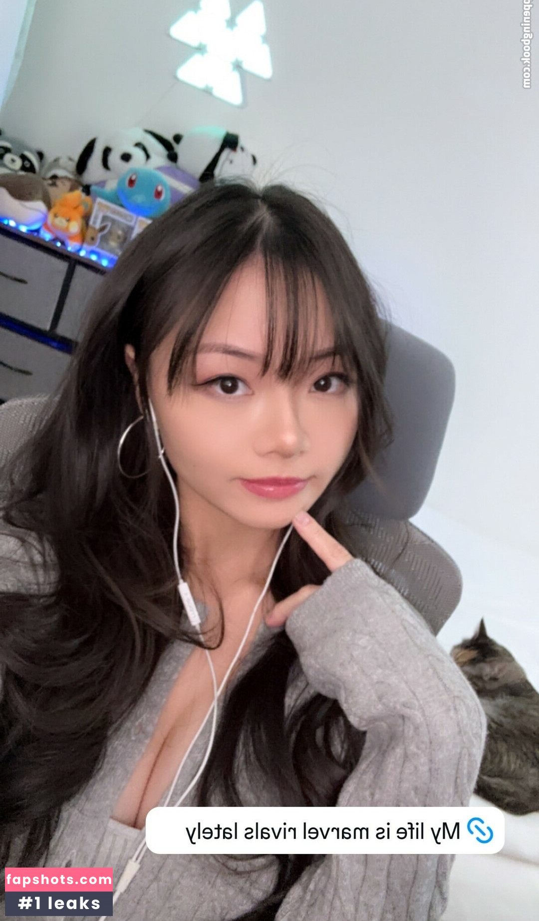 Cindy Phan gallery photo #34