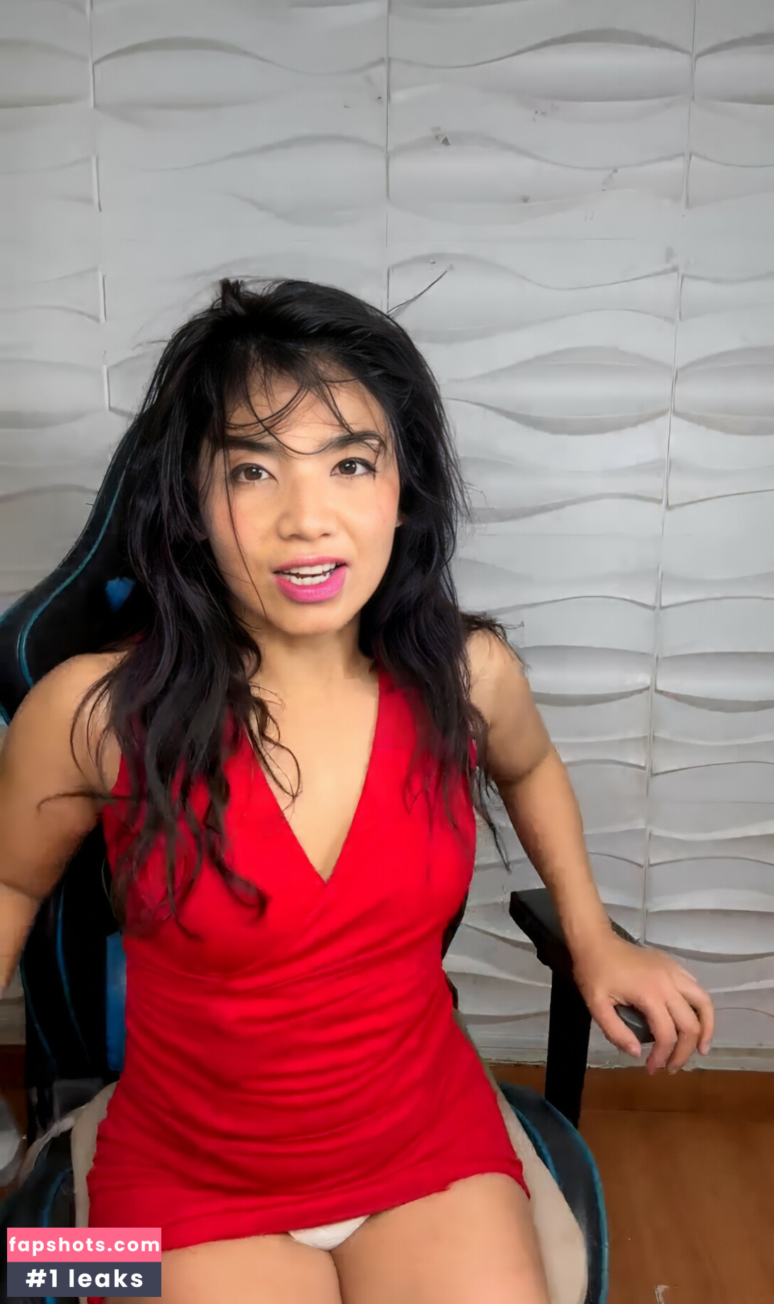 Cindy Takahashi gallery photo #2