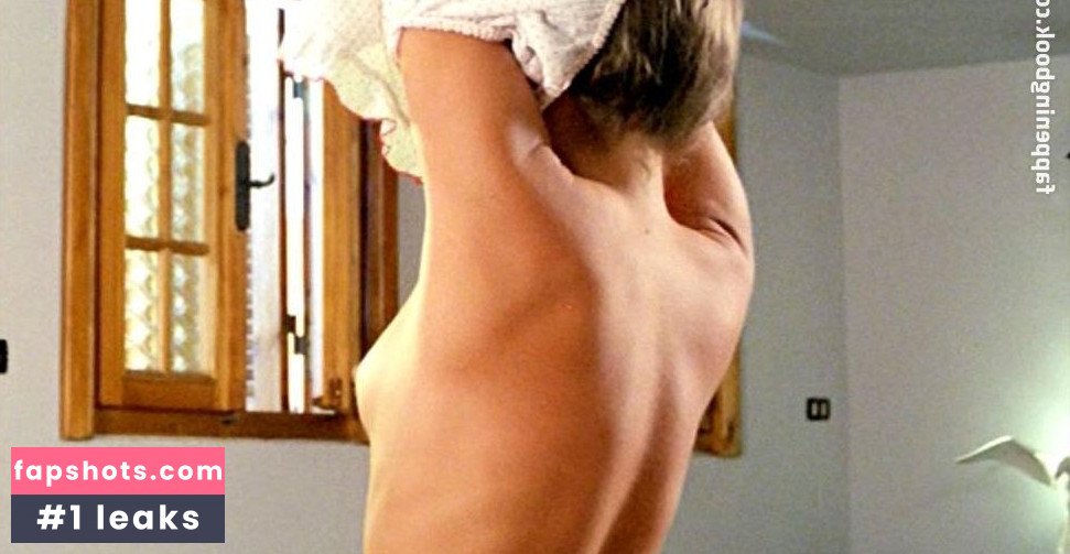 Cinzia De Carolis Nacktheit OnlyFans Fotos #4 - Fapshots