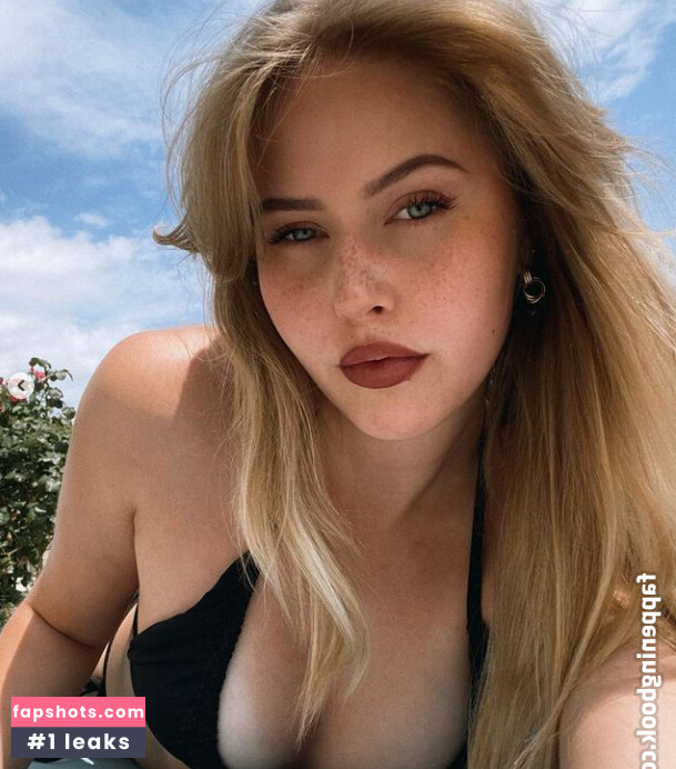 cirizzzle Nude Leaks OnlyFans Photos #127 - LeakJerk