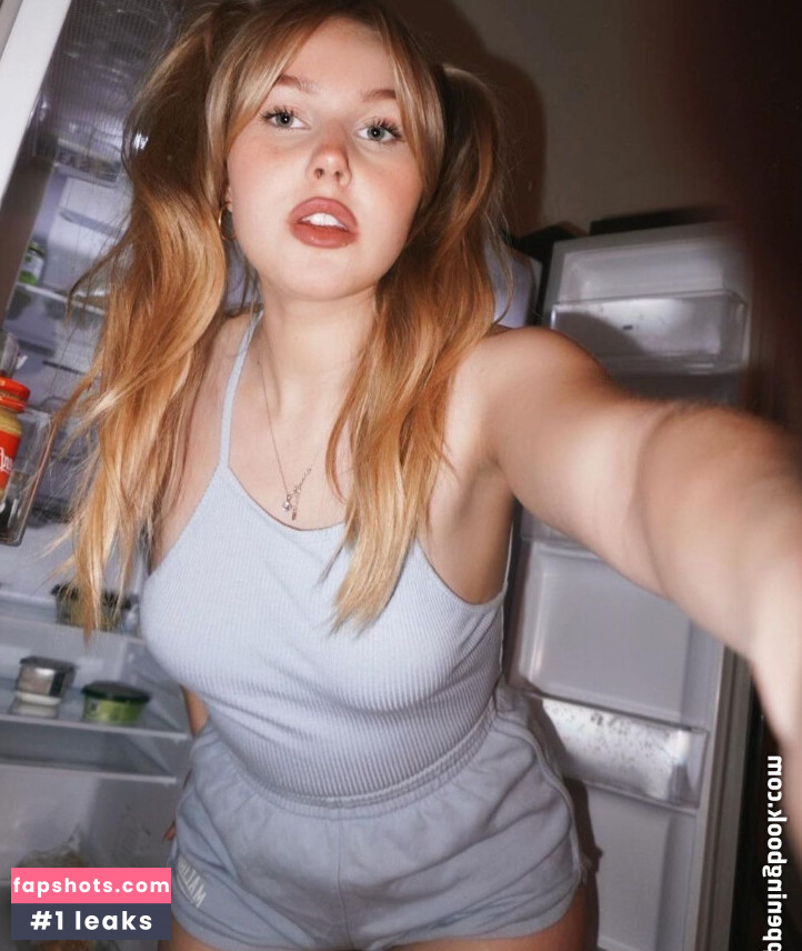 cirizzzle Nude Leaks OnlyFans Photos #152 - LeakJerk