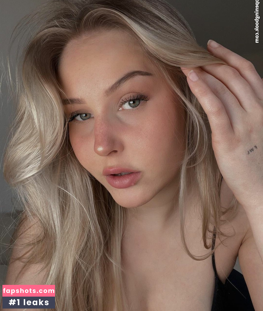 cirizzzle Nude Leaks OnlyFans Photos #99 - LeakJerk