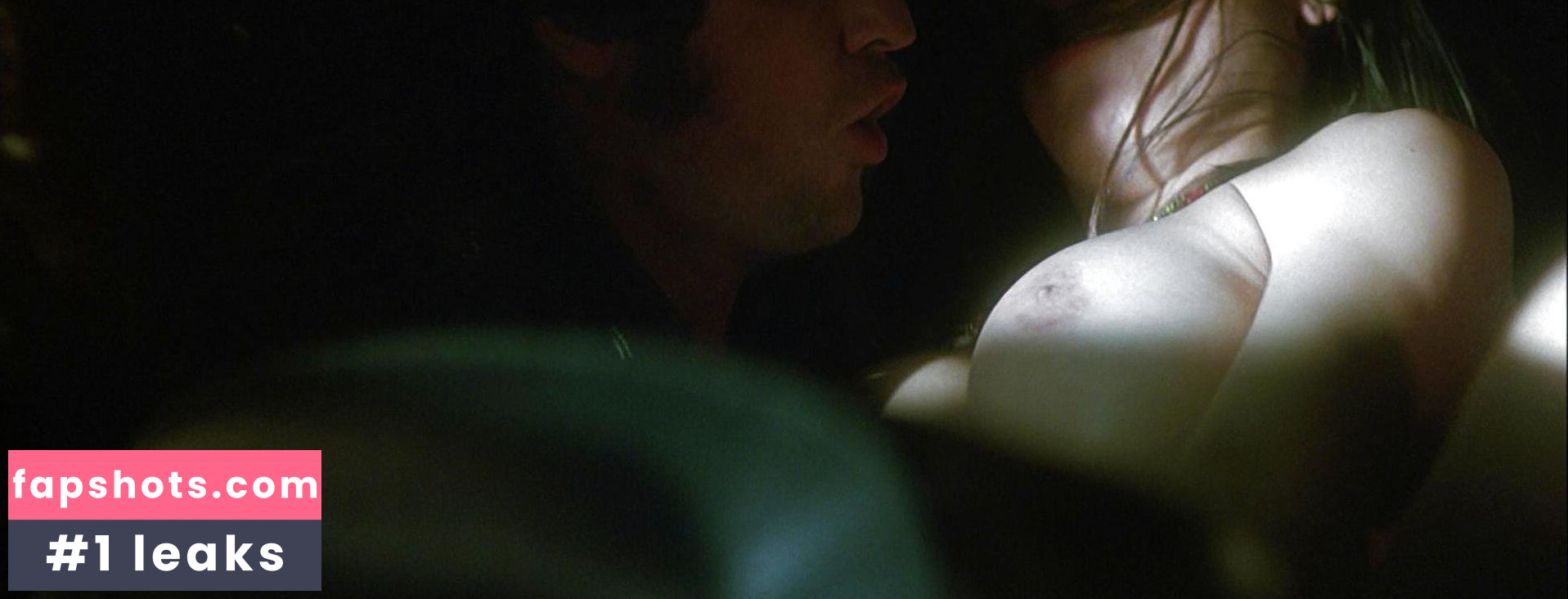 Cirsten Weldon nude babe gallery