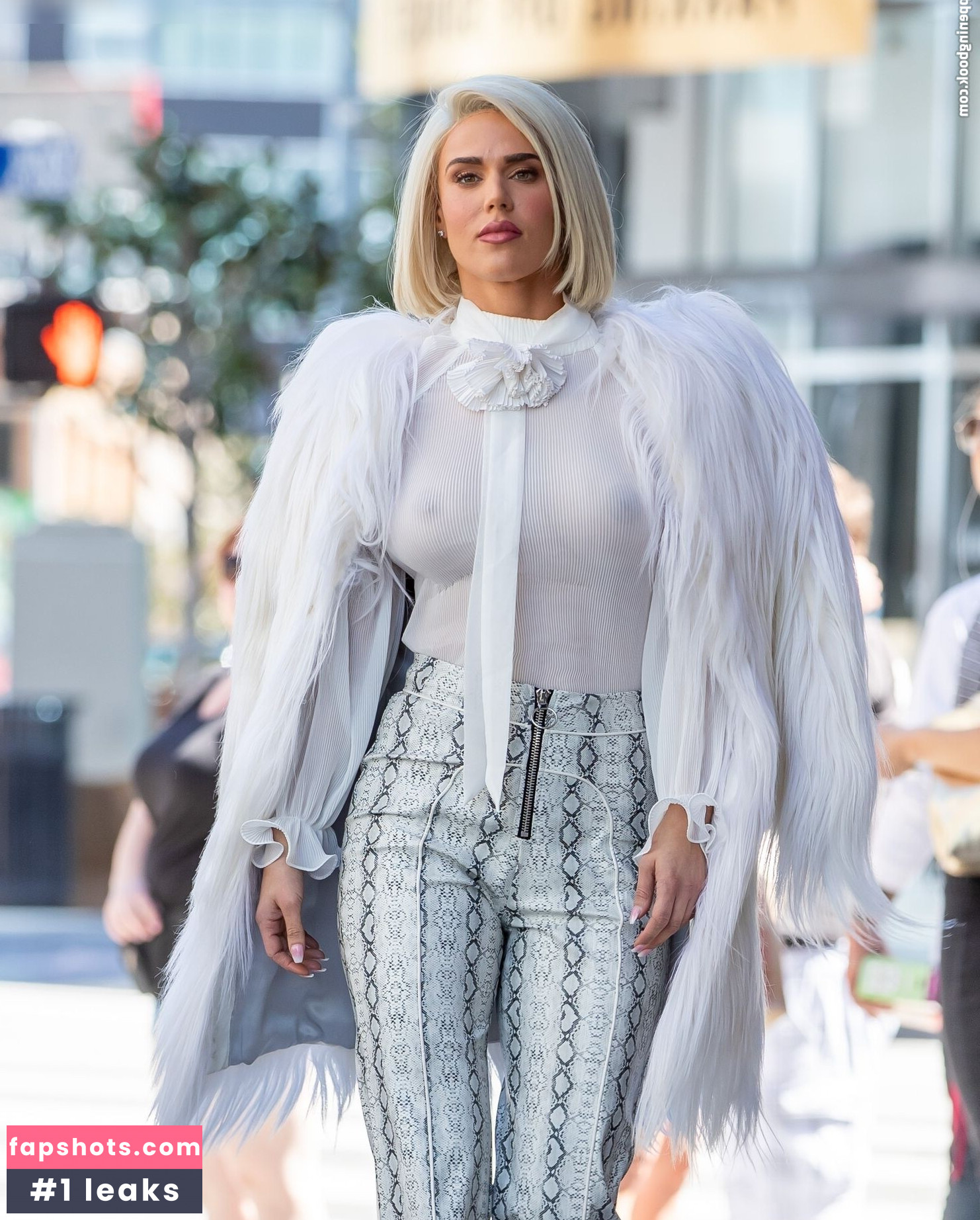 CJ Perry aka Lana gallery photo #64