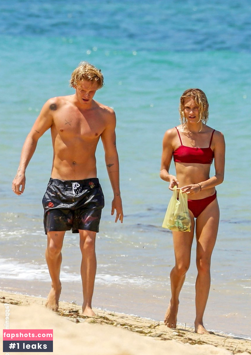 Clair Wuestenberg gallery photo #35