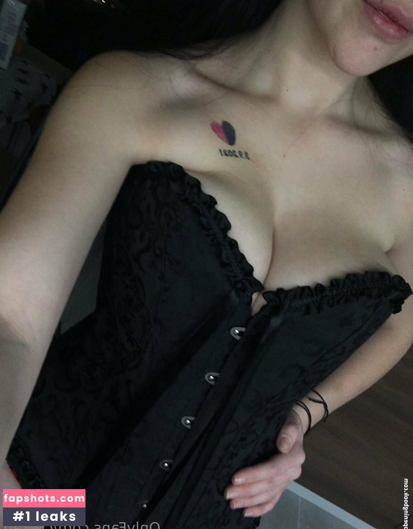 clairah gallery photo #2