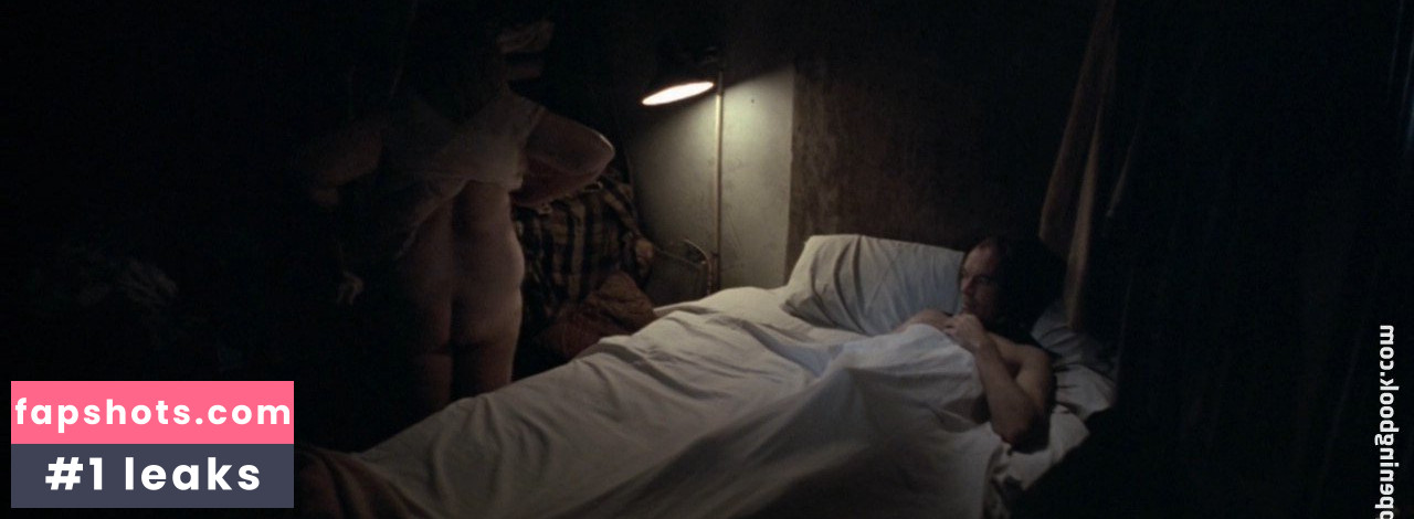 Claire Benitor Nude Leaks OnlyFans Photos #6 - LeakJerk