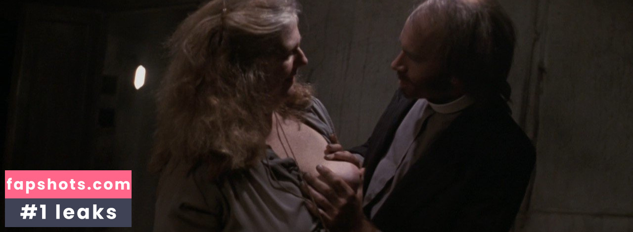 Claire Benitor Nude Leaks OnlyFans Photos #7 - LeakJerk