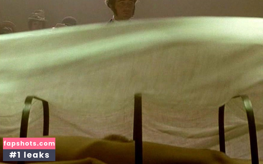 Claire Borotra gallery photo #6