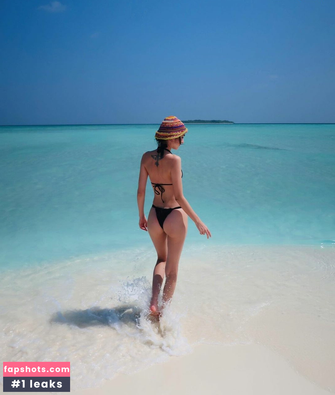 Claire Chust gallery photo #6