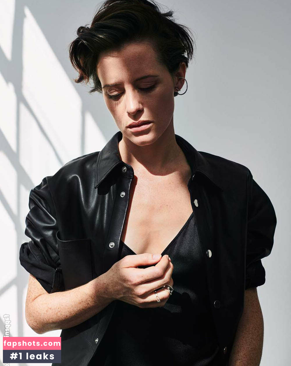 Claire Foy gallery photo #32